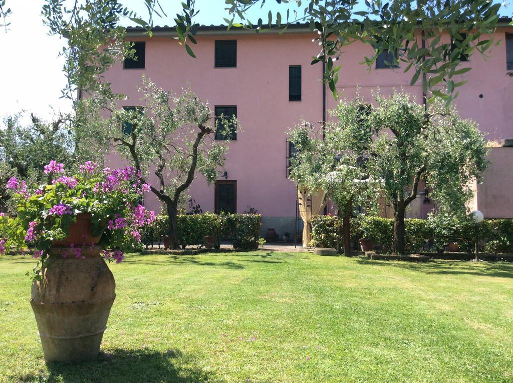 Tenuta Fagnani Lucca Rum bild
